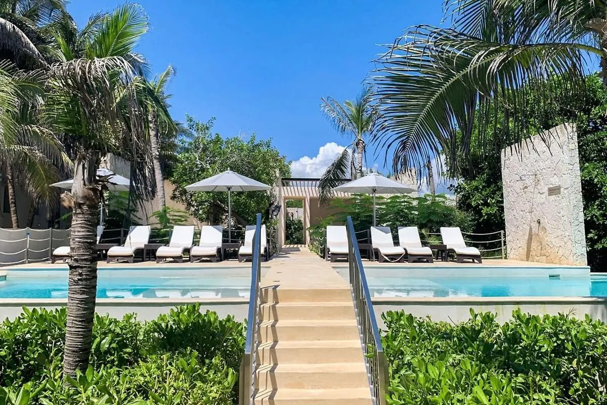 Ferienhaus Chic Beachfront Condo Ocean View Rooftop Pools Akumal